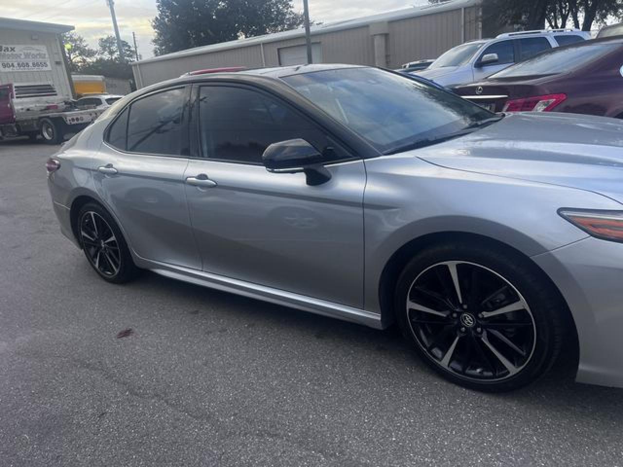 2019 Toyota Camry Xse - Фото 4