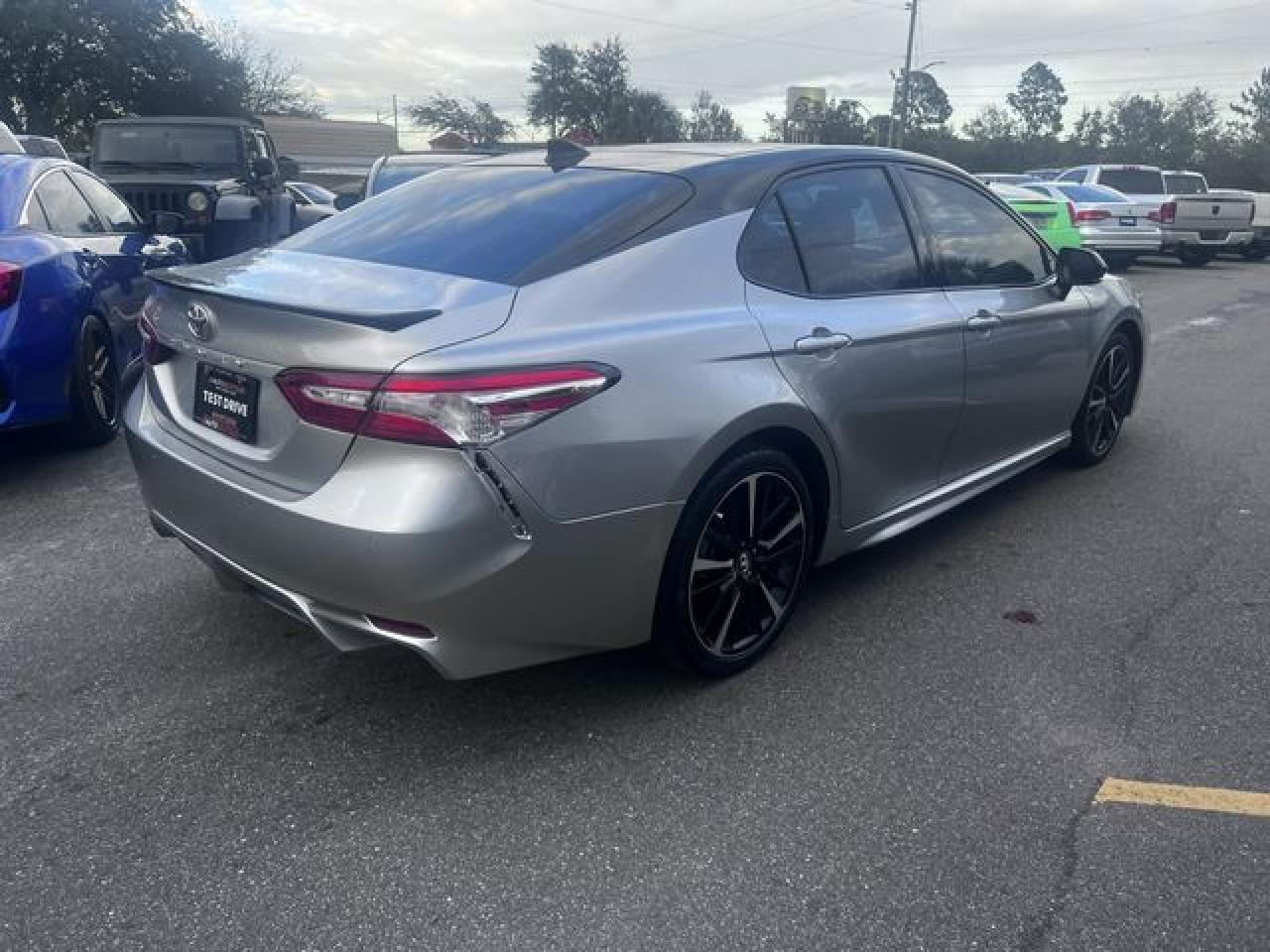 2019 Toyota Camry Xse - Фото 5
