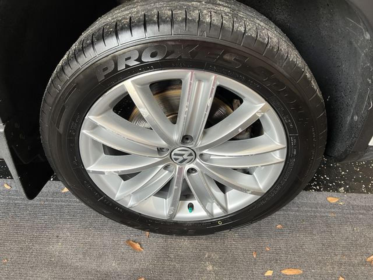 2013 Volkswagen Tiguan S - Фото 4