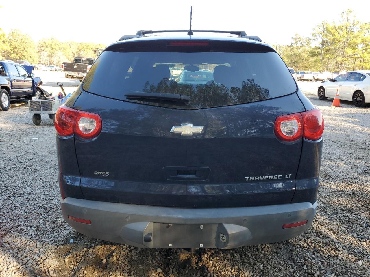 2011 Chevrolet Traverse Lt - Фото 6