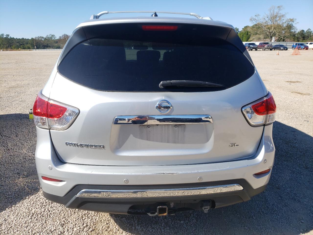 2013 Nissan Pathfinder S - Фото 6