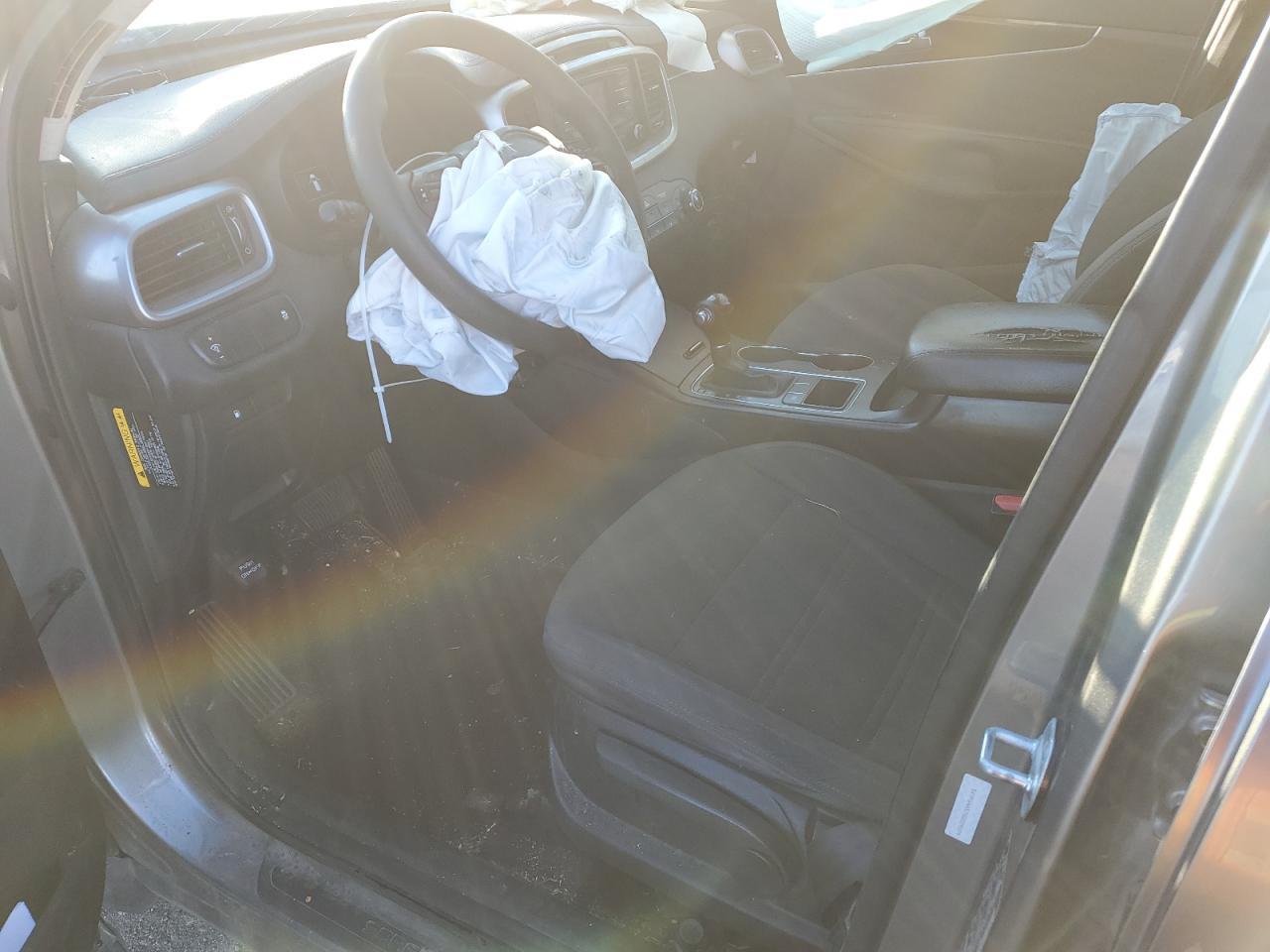 2016 KIA SORENTO LX - Image 7