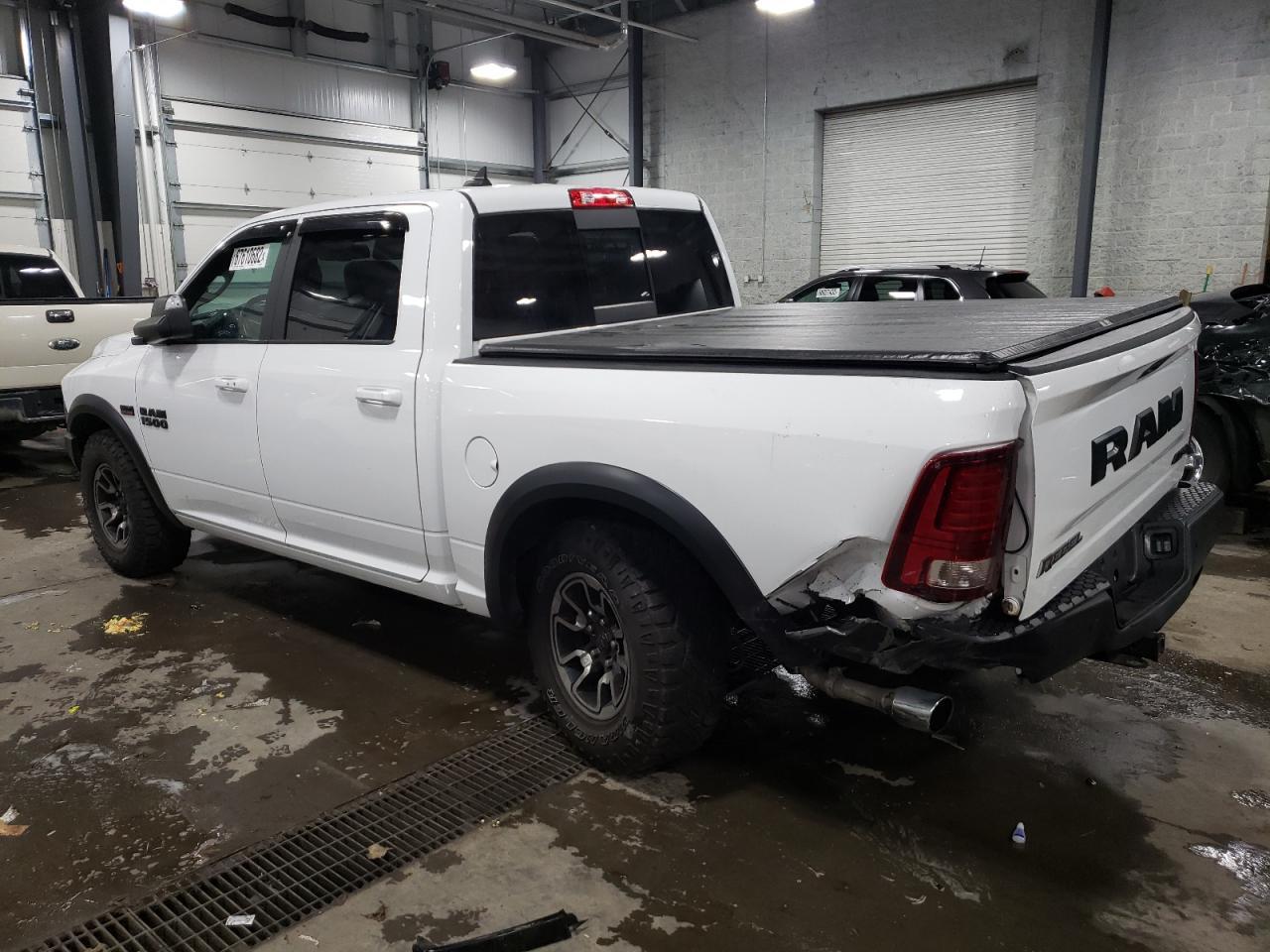2017 RAM 1500 REBEL - Фото 2