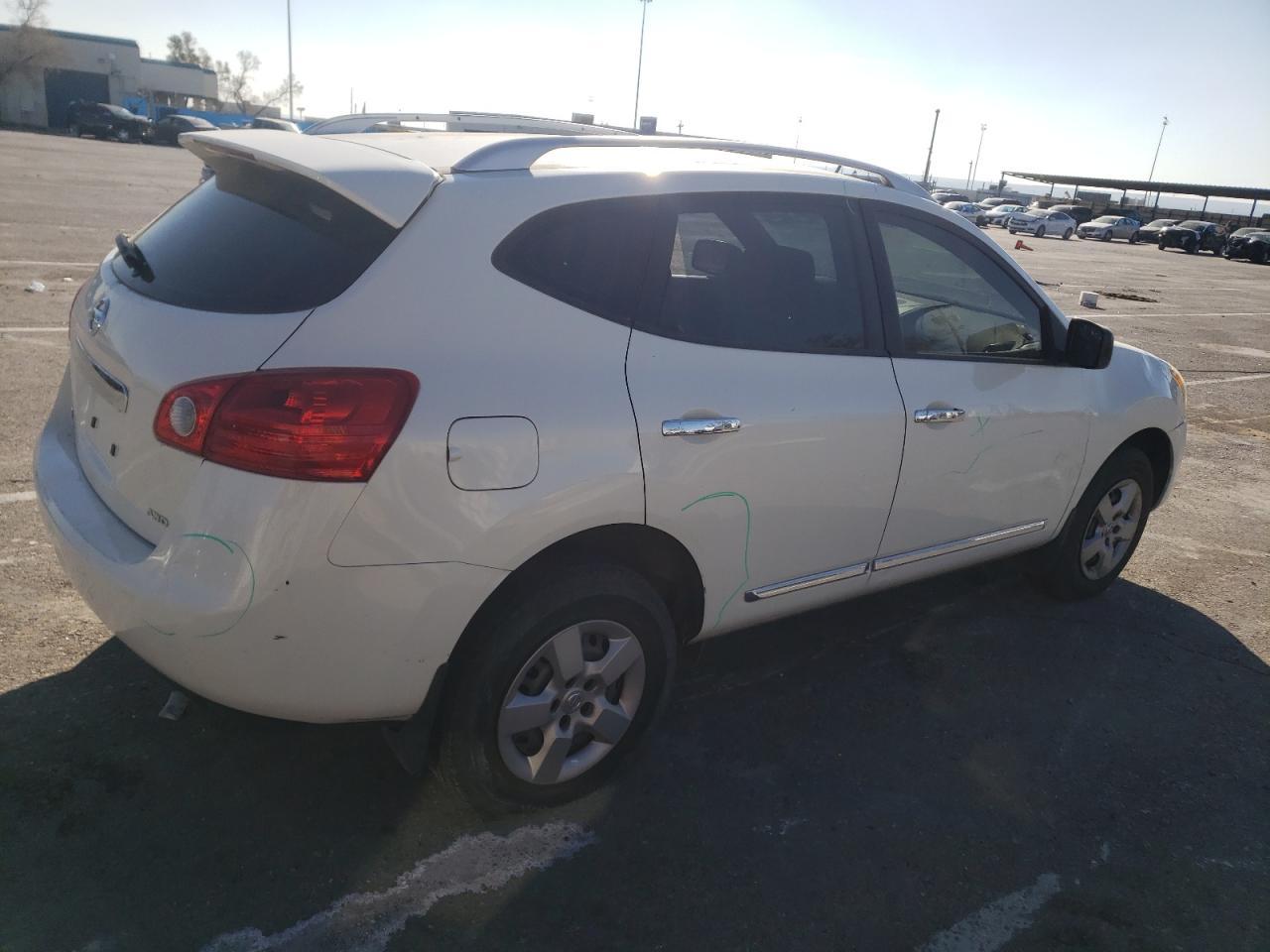 2014 Nissan Rogue Select S - Фото 3