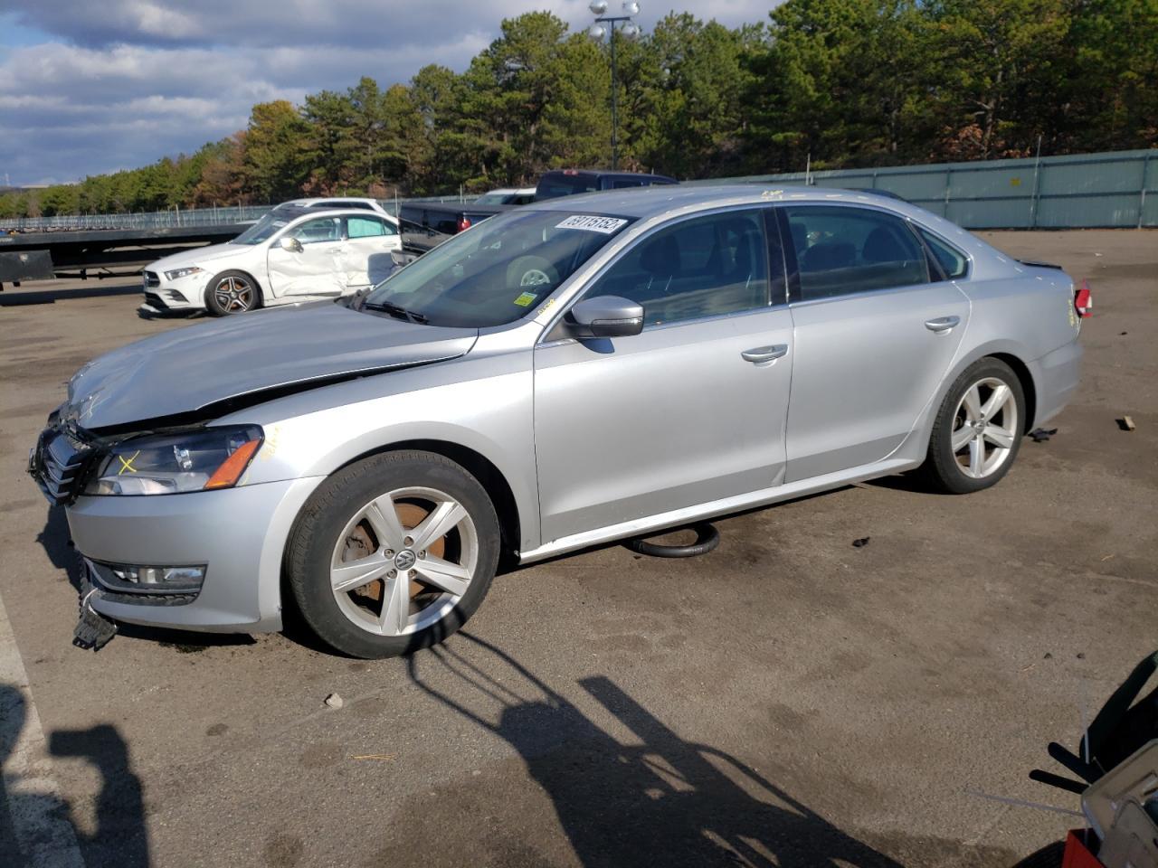 2015 VOLKSWAGEN PASSAT S