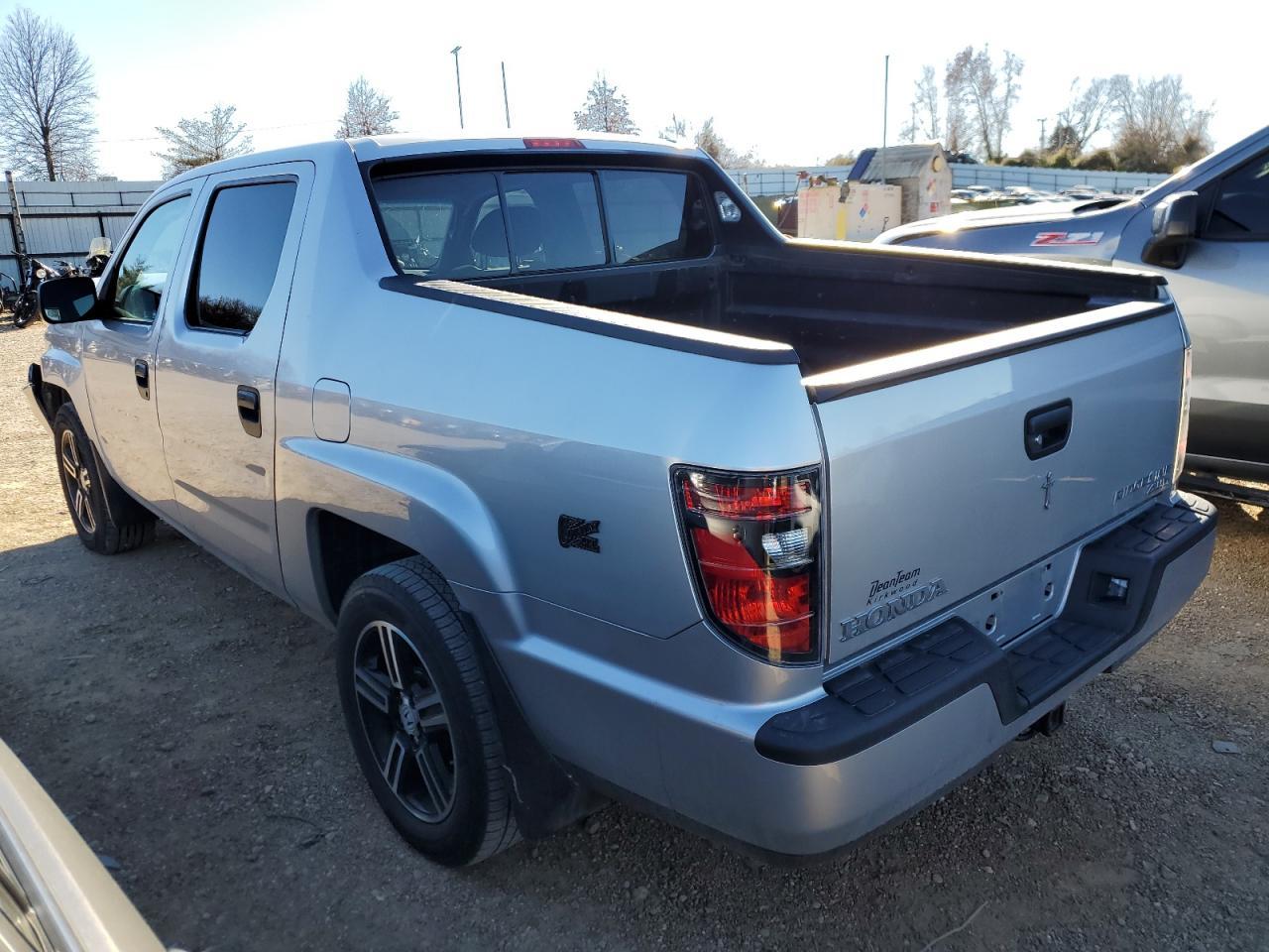 2012 HONDA RIDGELINE - Image 2