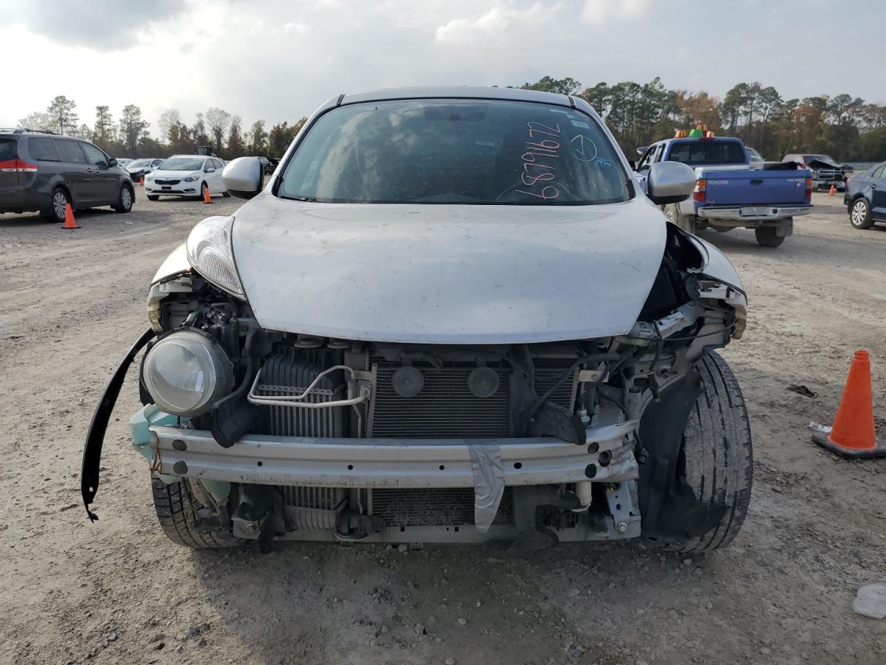 2012 Nissan Juke S - Фото 5