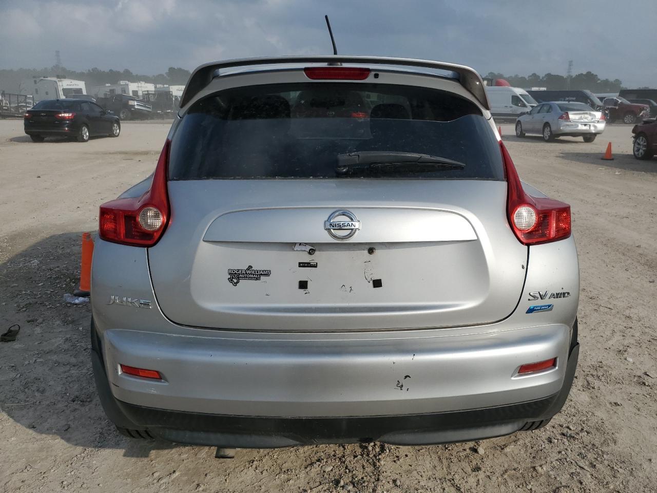 2012 Nissan Juke S - Фото 6