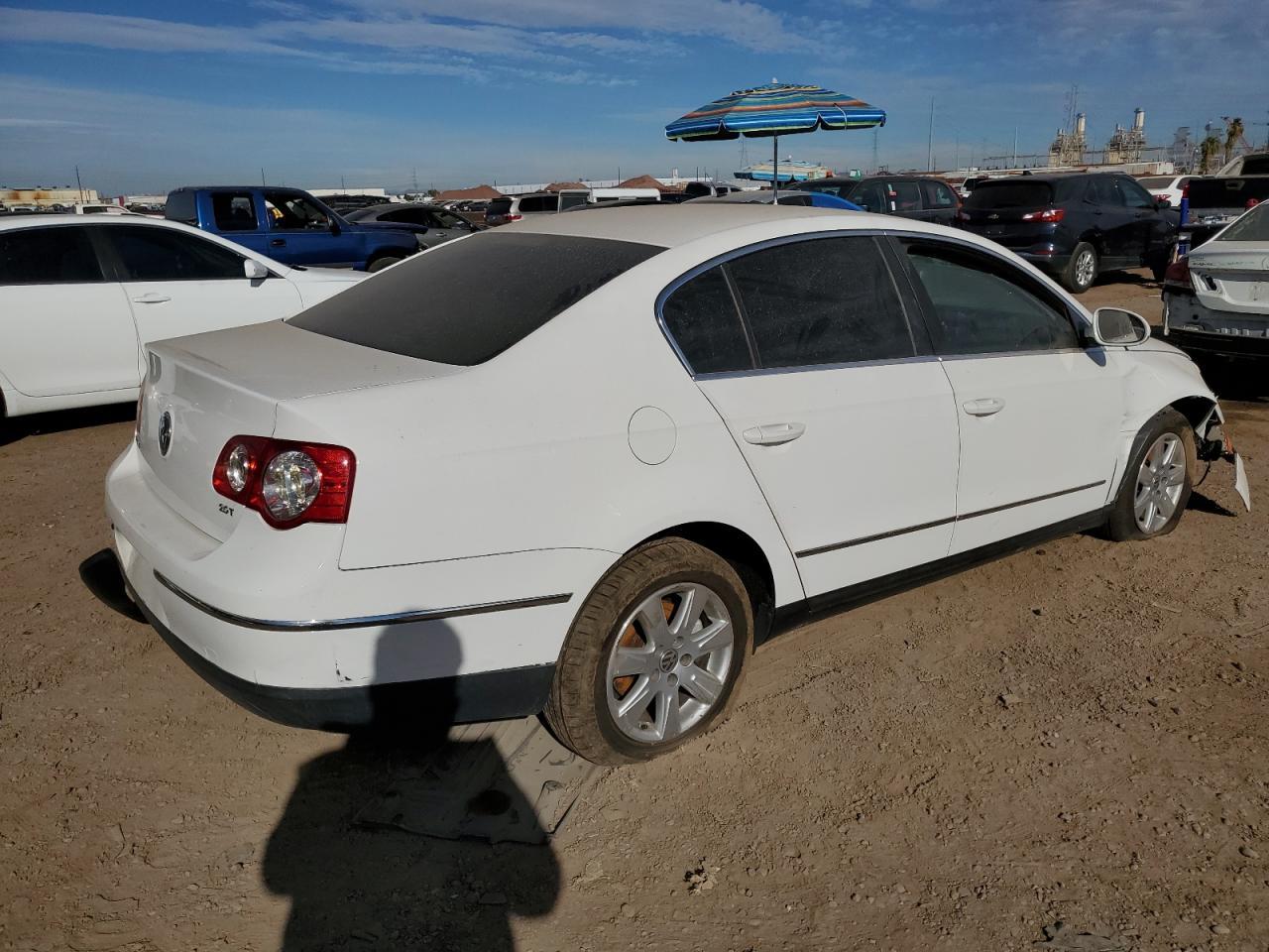 2007 Volkswagen Passat 2.0T - Фото 3