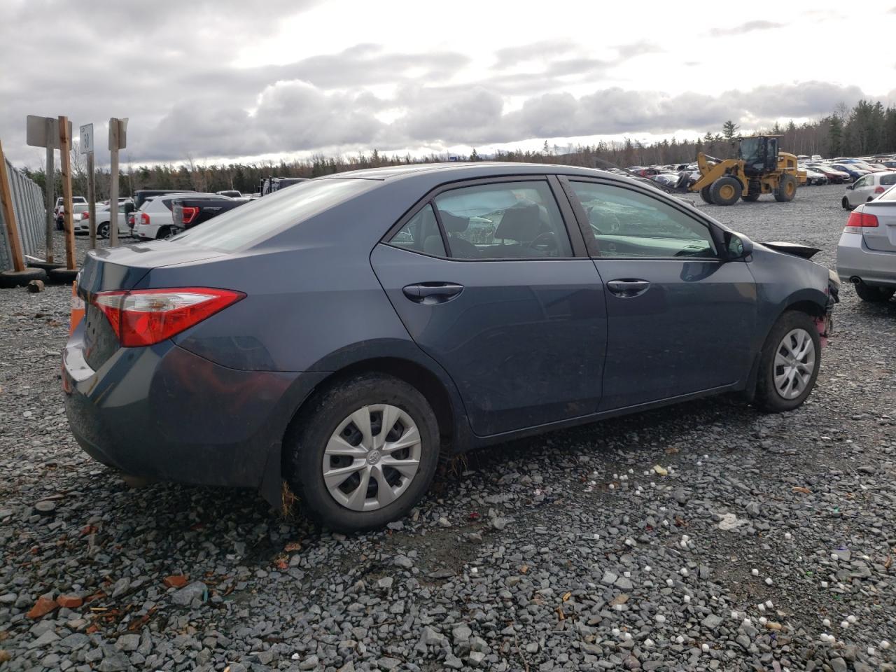 2015 Toyota Corolla L - Фото 3