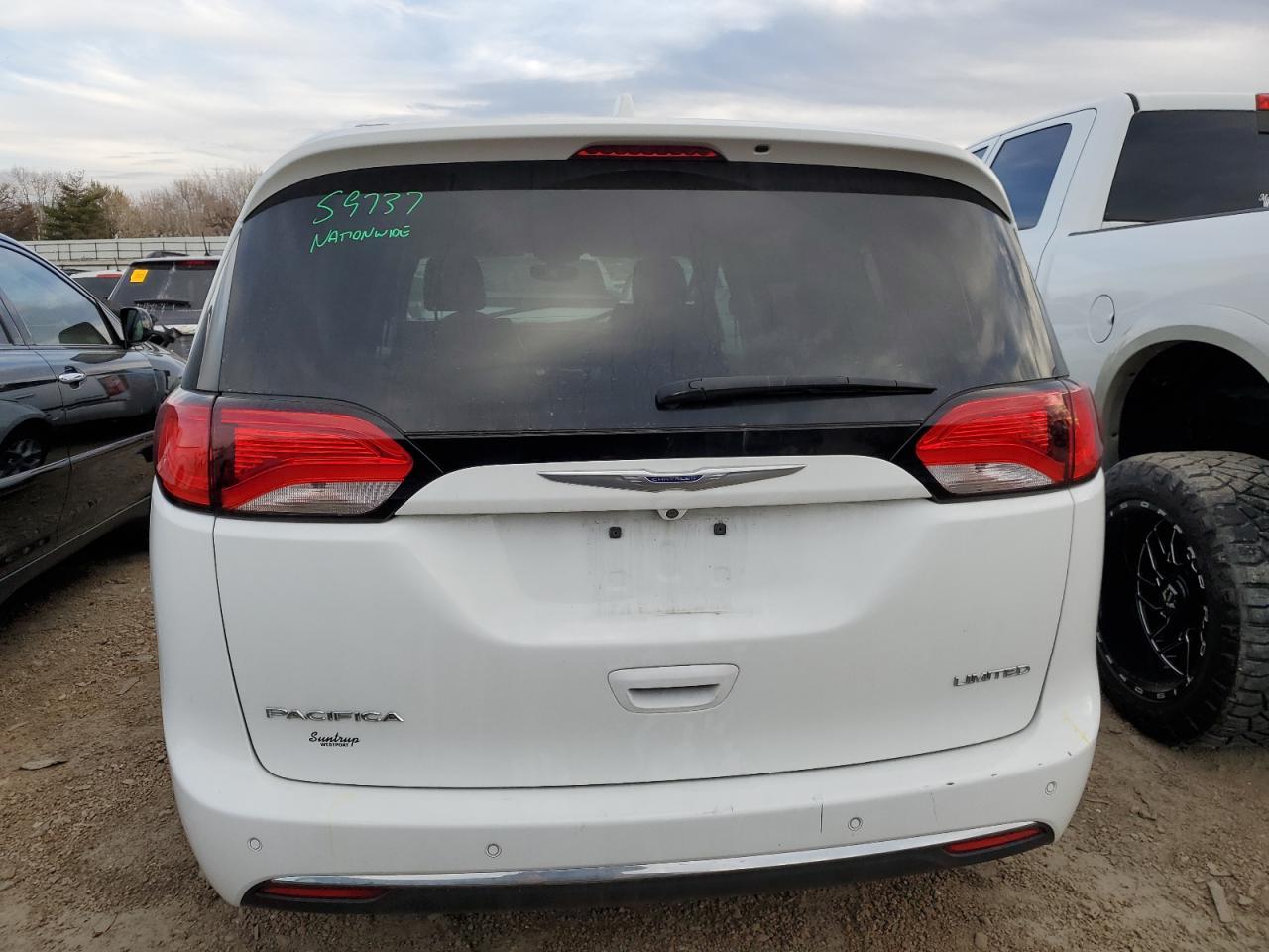 2020 Chrysler Pacifica Limited - Фото 6