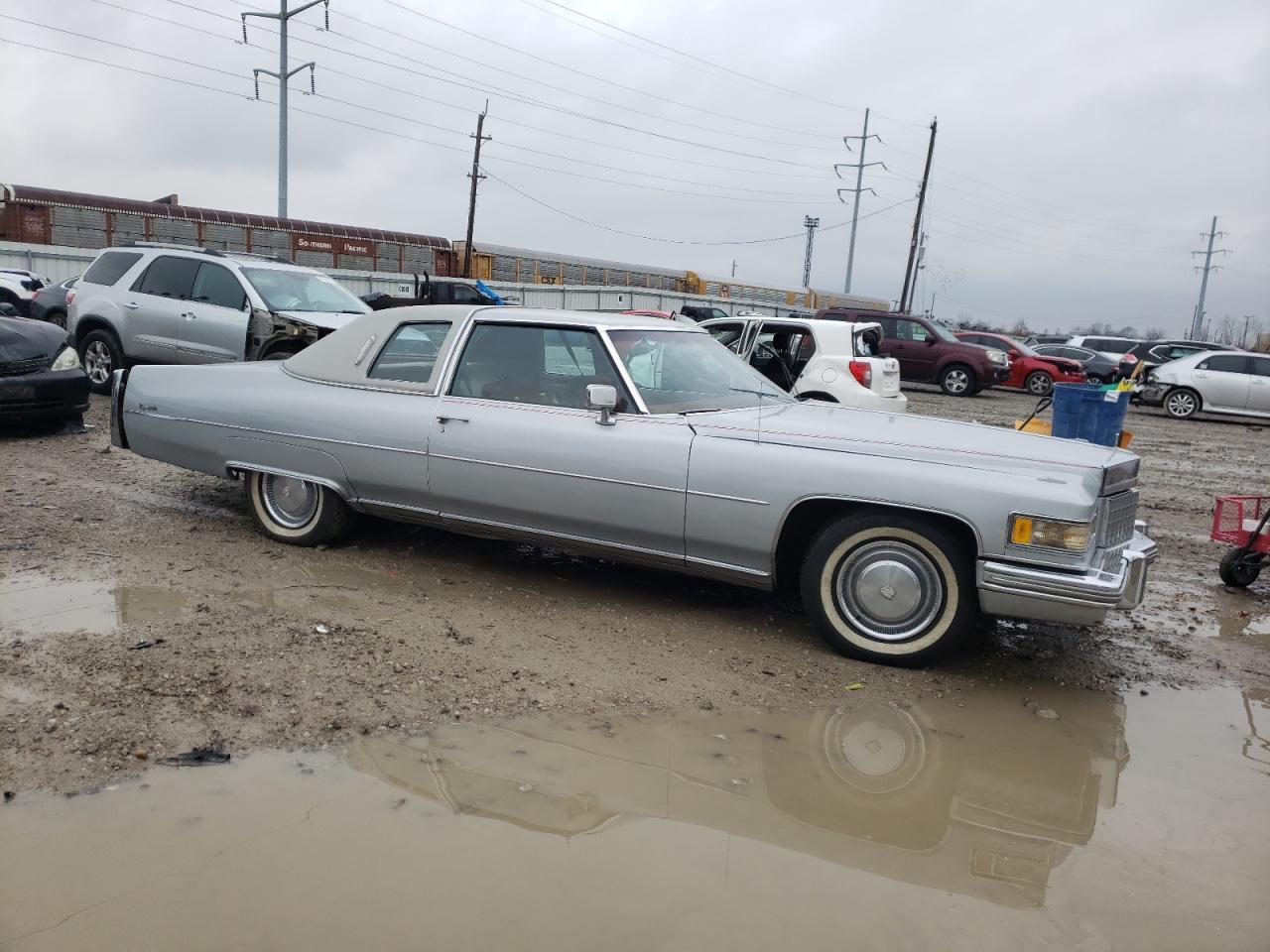 1976 Cadillac Deville - Image 4