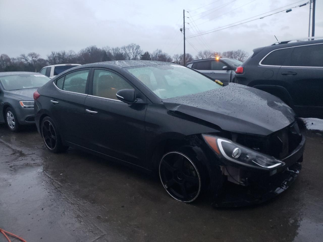 2017 HYUNDAI ELANTRA SE - Фото 4