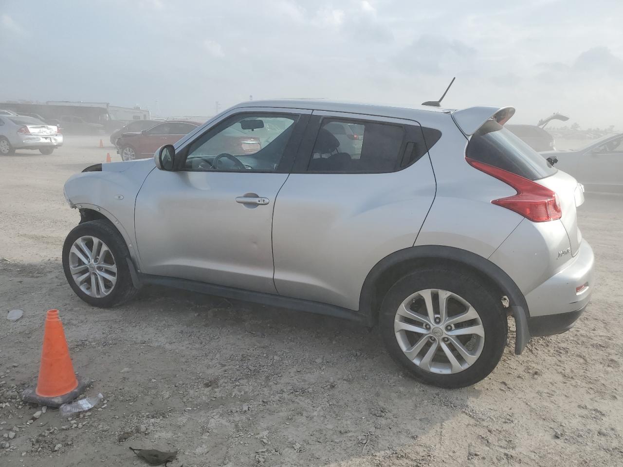 2012 Nissan Juke S - Фото 2