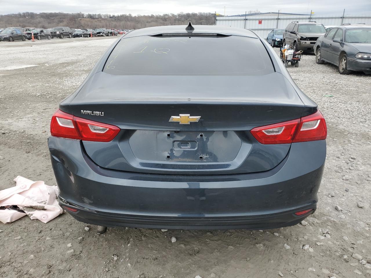 2020 Chevrolet Malibu Ls - Фото 6