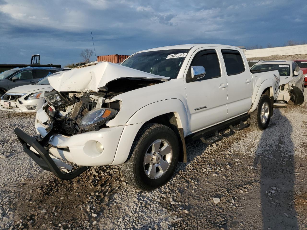 2011 TOYOTA TACOMA DOU