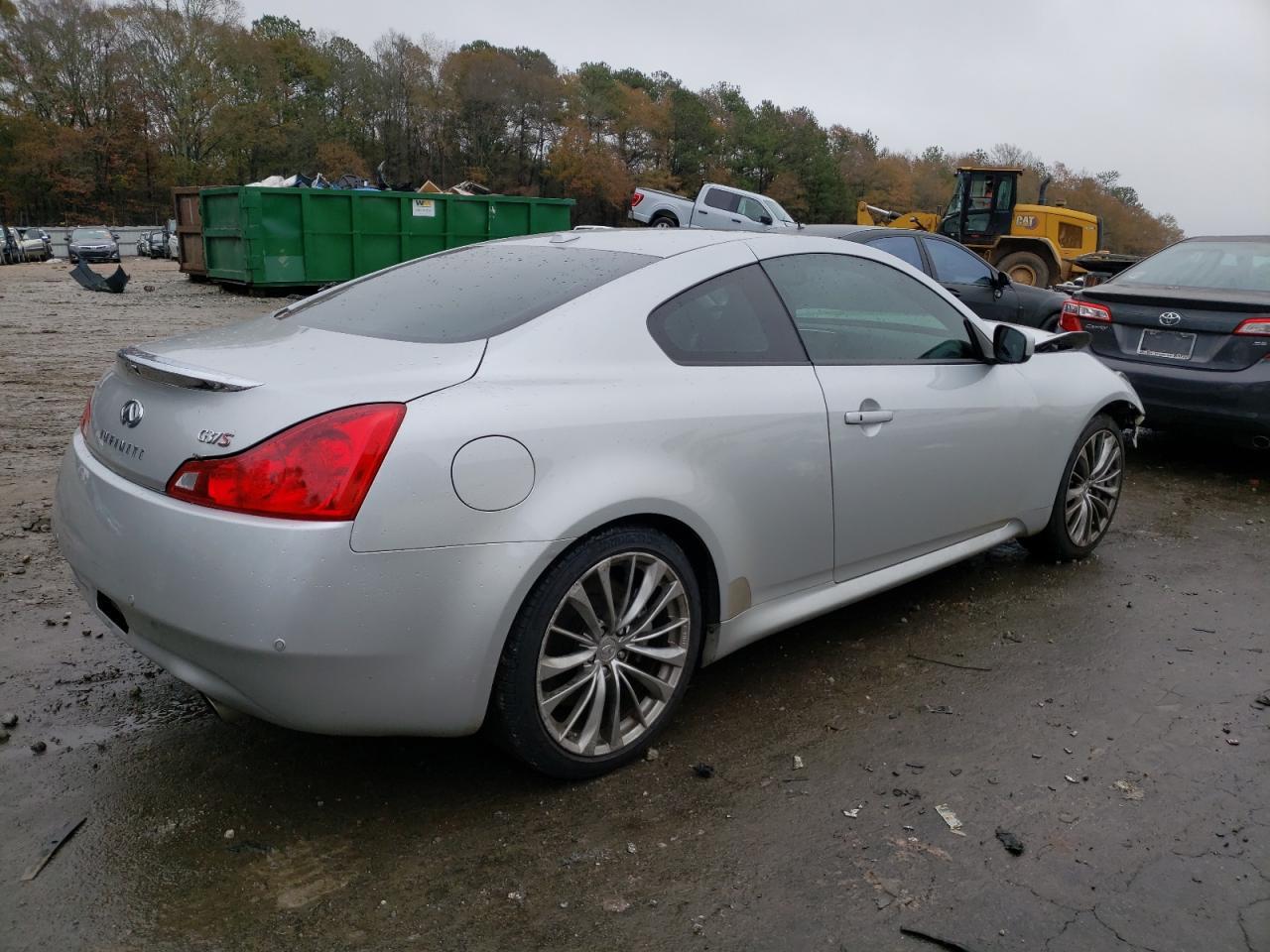 2011 INFINITI G37 BASE - Image 3