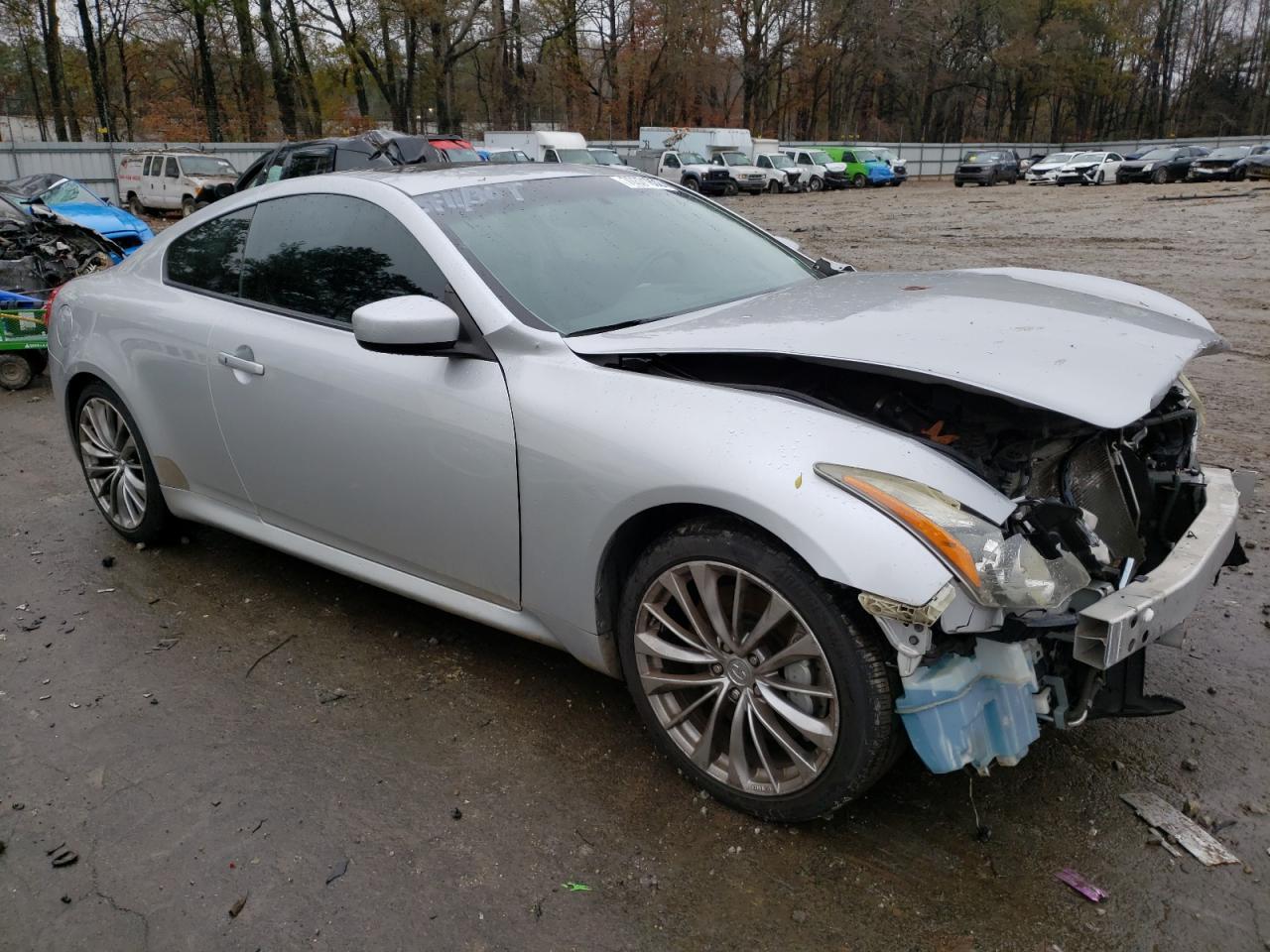 2011 INFINITI G37 BASE - Image 4