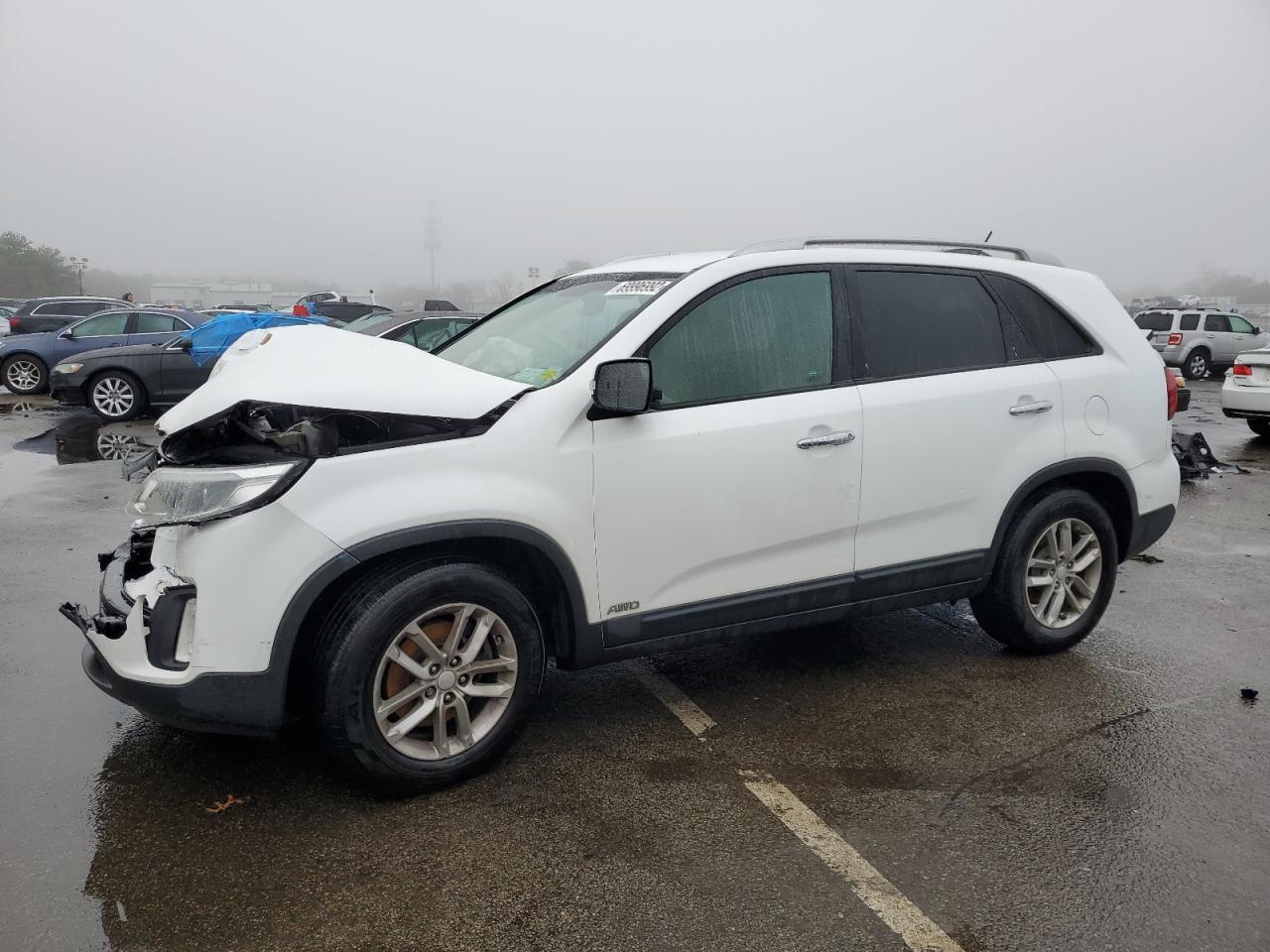 2015 KIA SORENTO LX