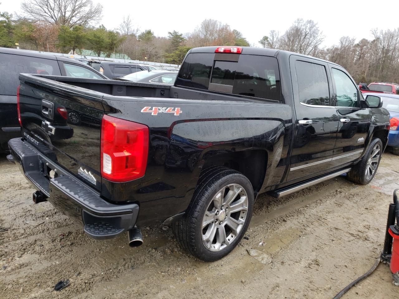 2017 CHEVROLET SILVERADO - Image 3