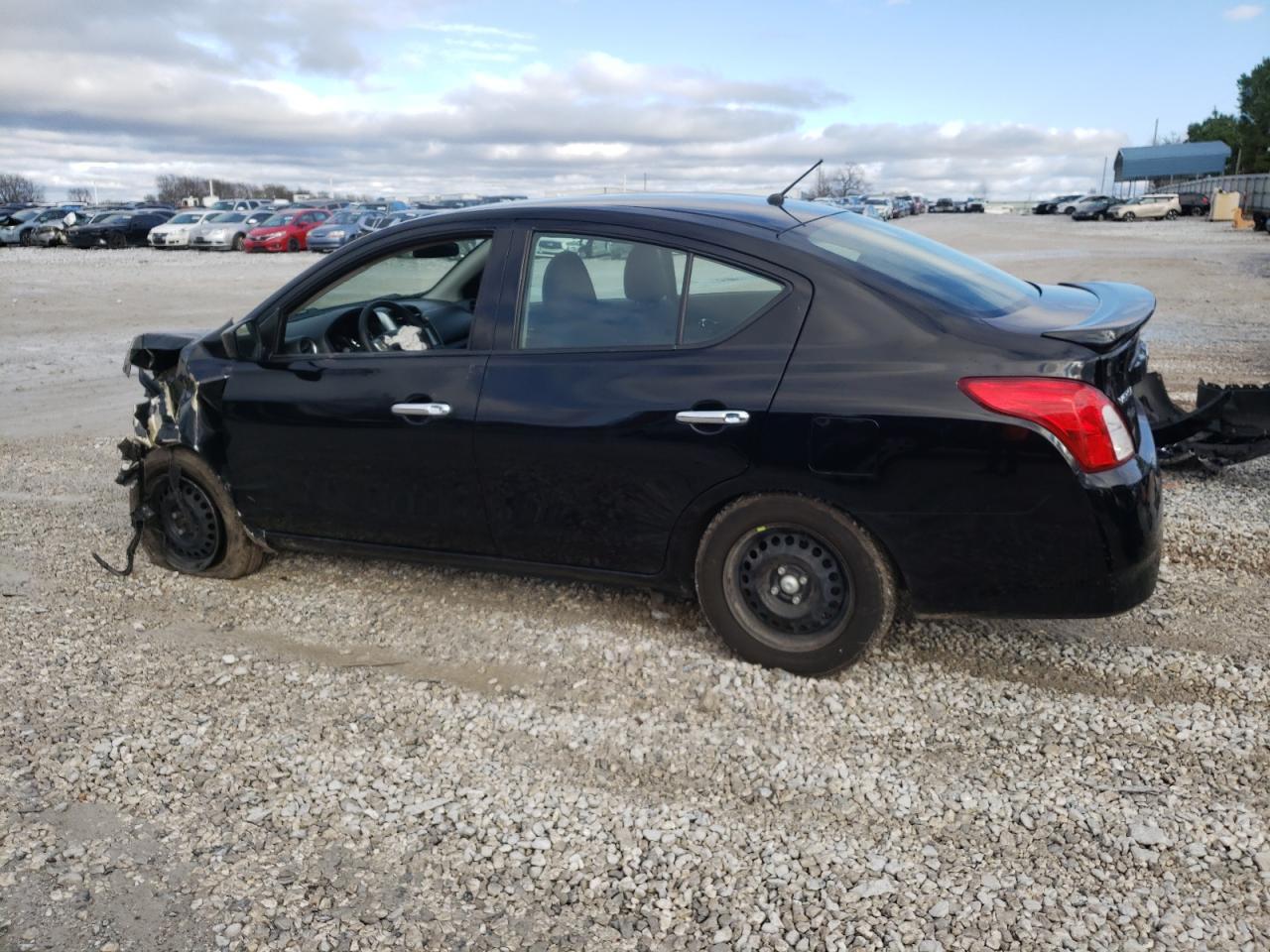 2019 Nissan Versa S - Image 2