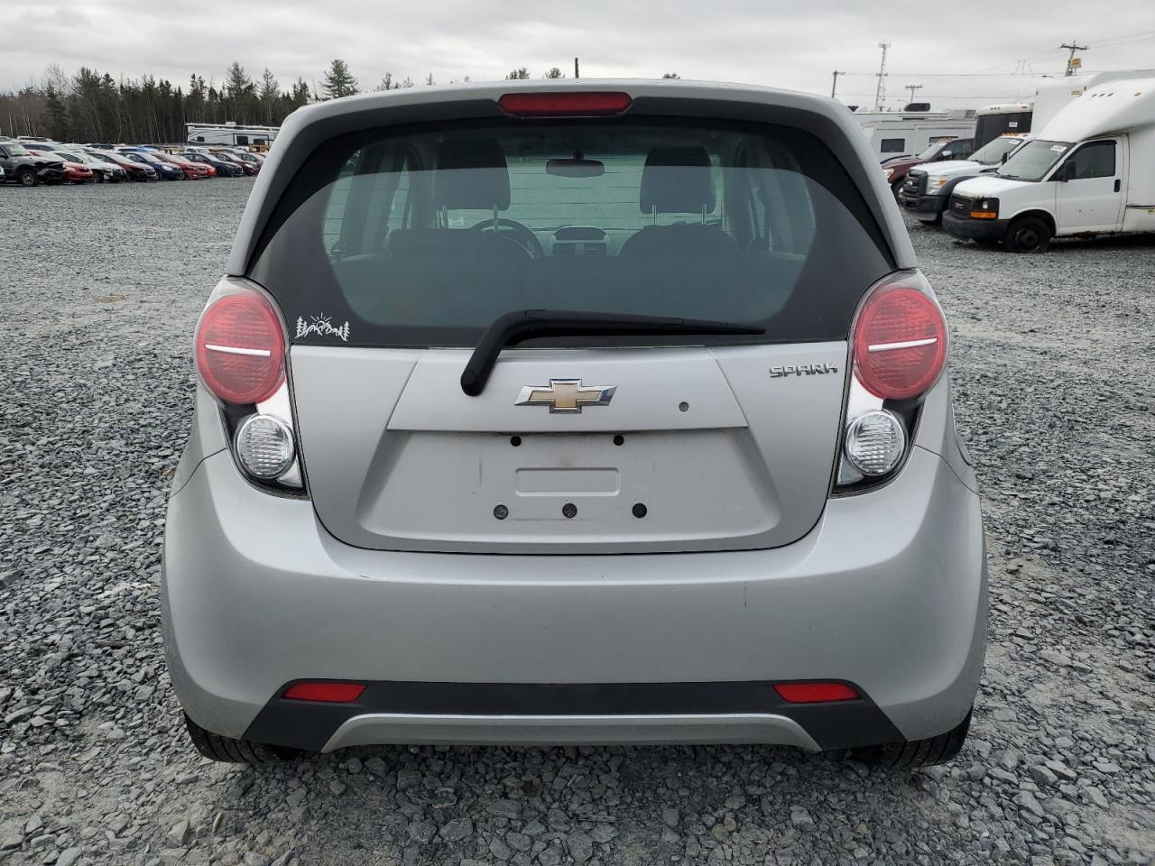 2015 Chevrolet Spark 1Lt - Фото 6