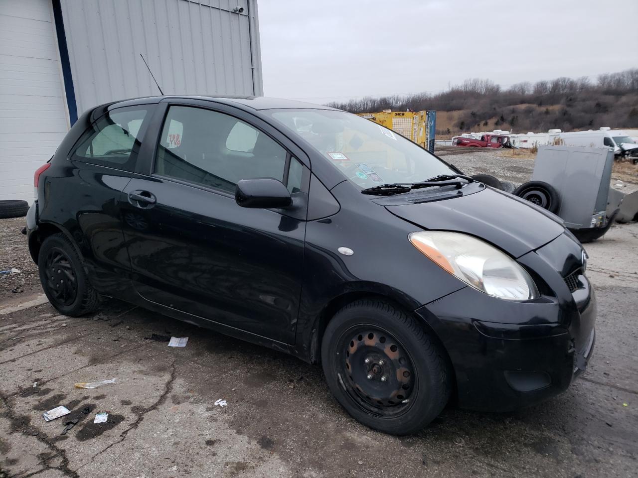 2009 Toyota Yaris - Image 4