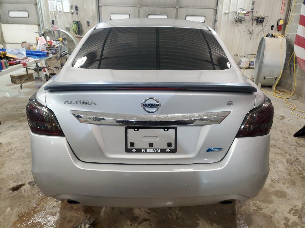 2014 Nissan Altima 2.5 - Фото 6