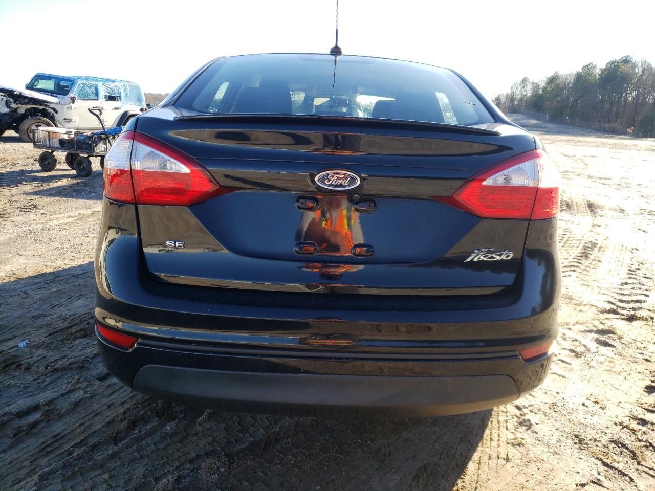2019 FORD FIESTA SE - Image 6