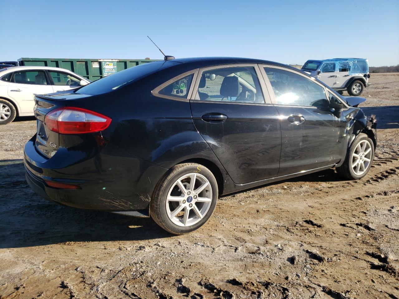 2019 FORD FIESTA SE - Image 3