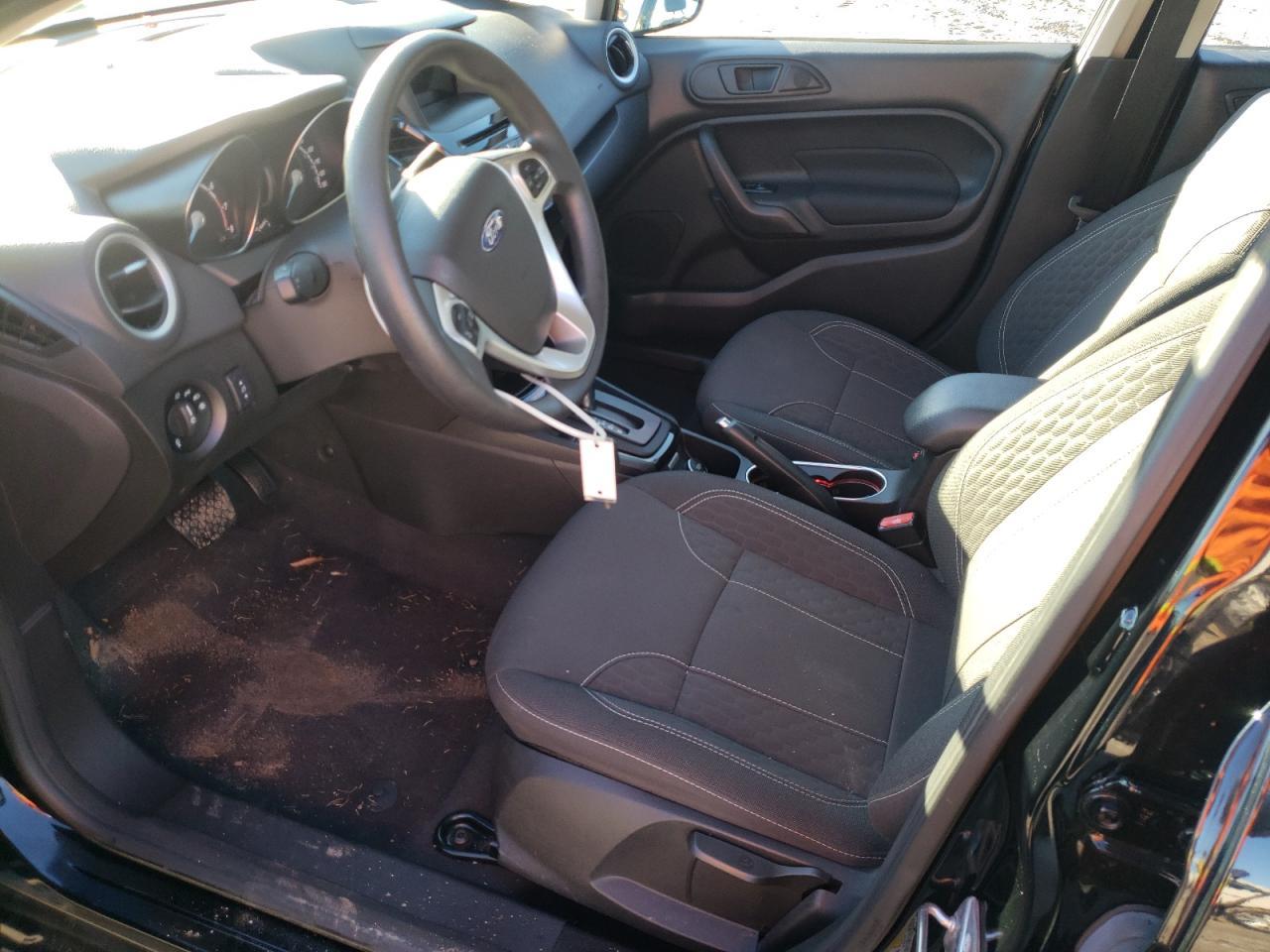 2019 FORD FIESTA SE - Image 7