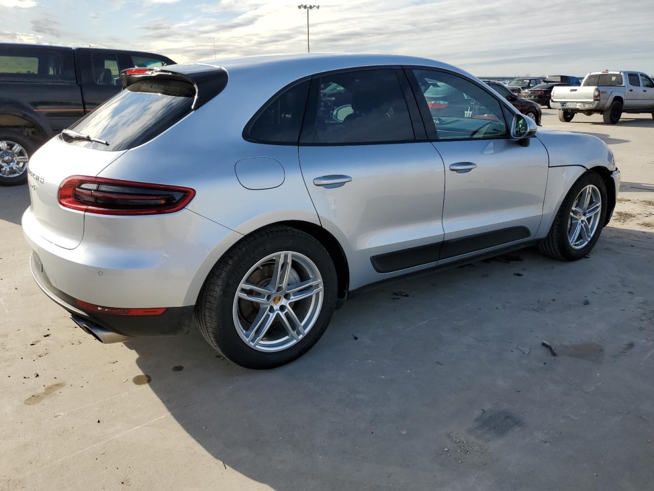 2015 PORSCHE MACAN S - Фото 3