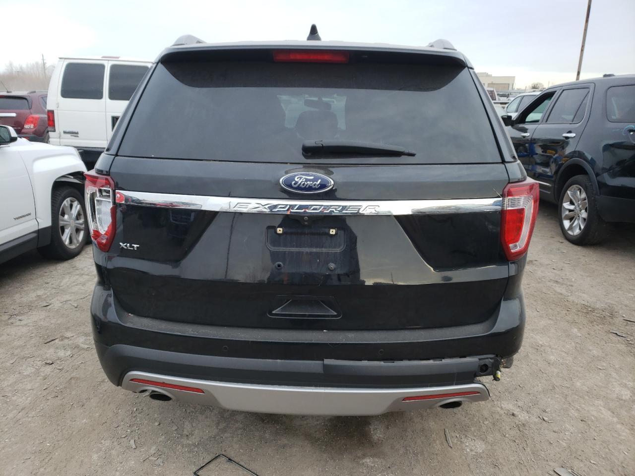 2017 Ford Explorer Xlt - Image 6