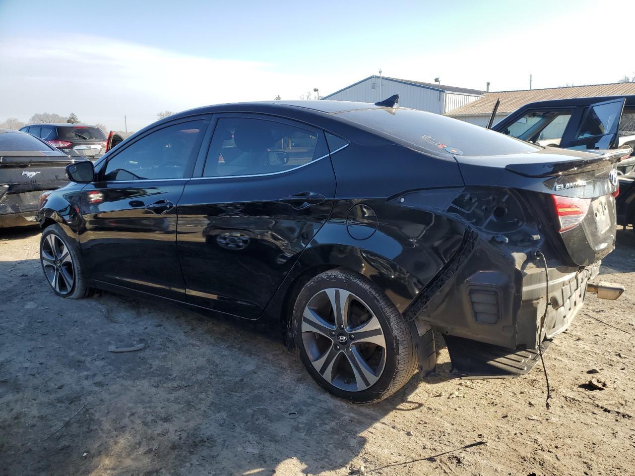 2014 HYUNDAI ELANTRA SE - Image 2