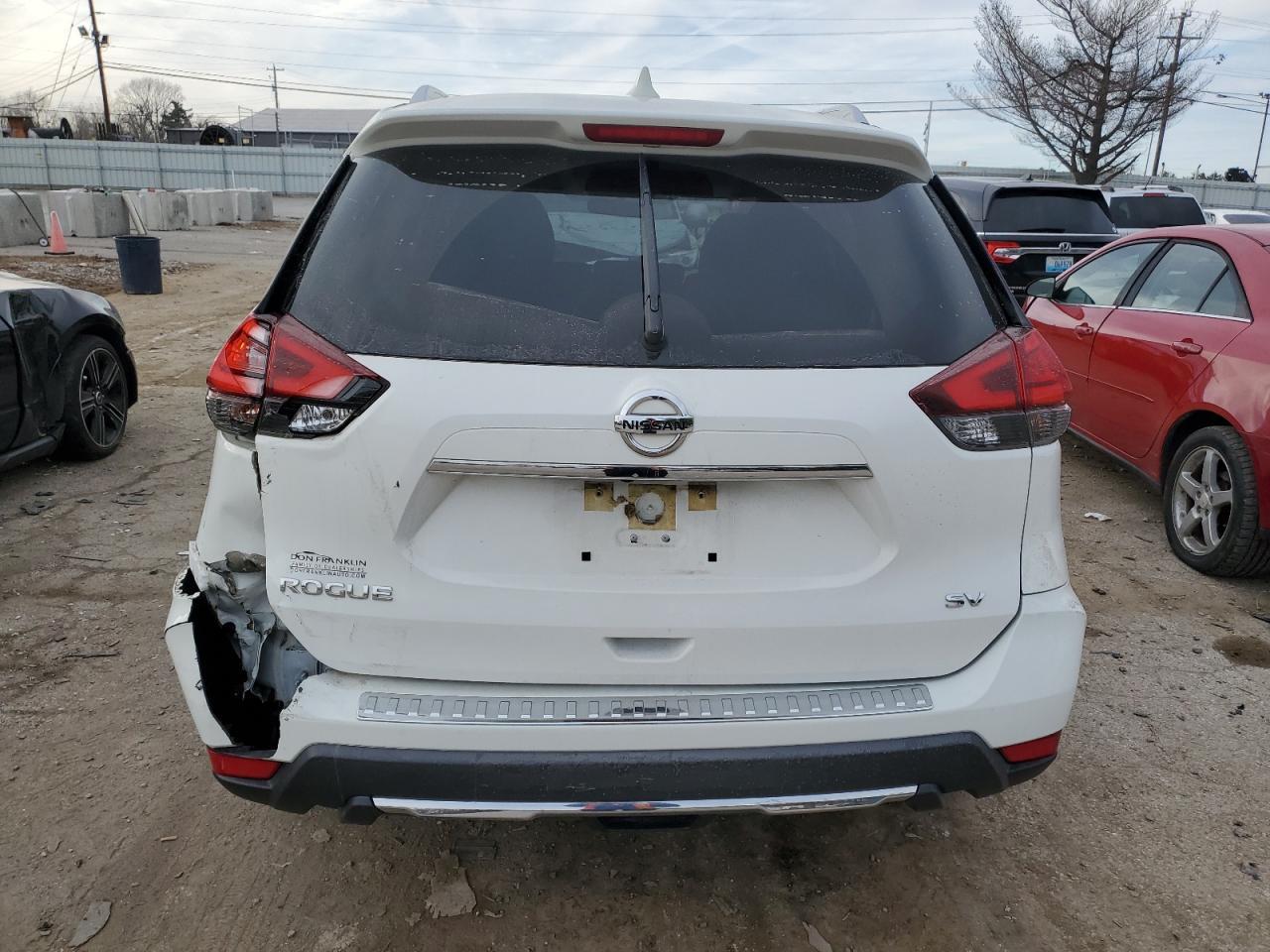 2017 NISSAN ROGUE S - Image 6