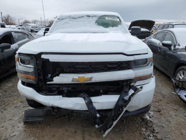 2017 Chevrolet Silverado K1500 Custom - Фото 5