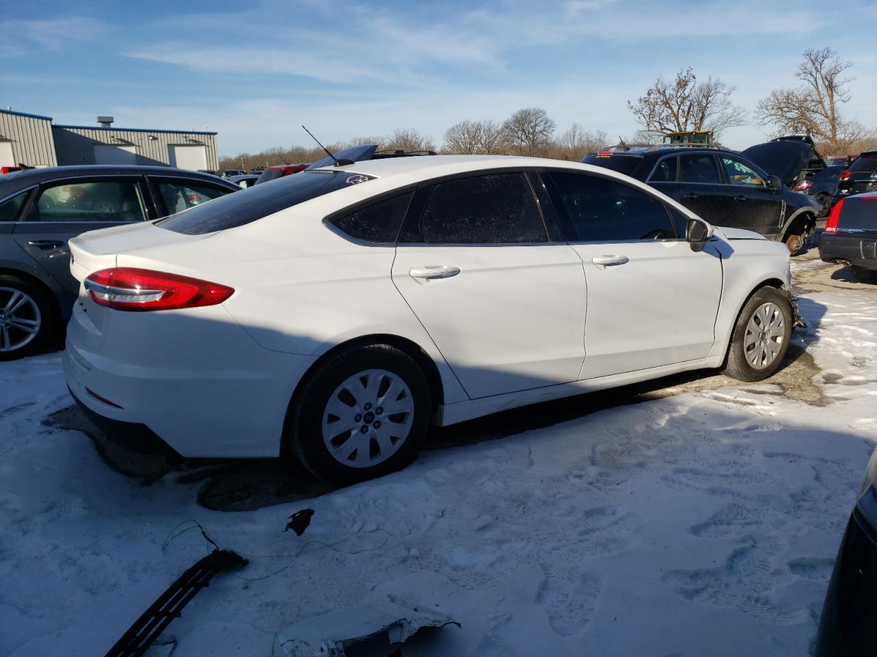 2019 Ford Fusion S - Image 3