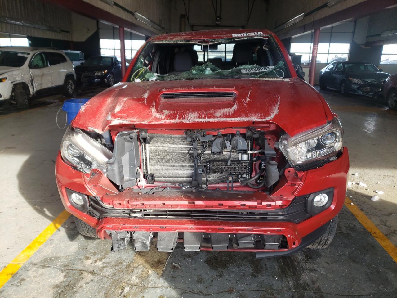 2019 TOYOTA TACOMA DOU - Фото 5