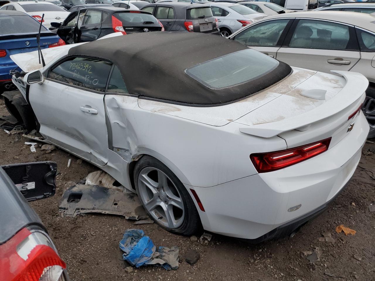 2018 Chevrolet Camaro Lt - Image 2