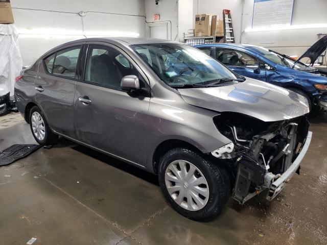 2014 Nissan Versa S - Image 4