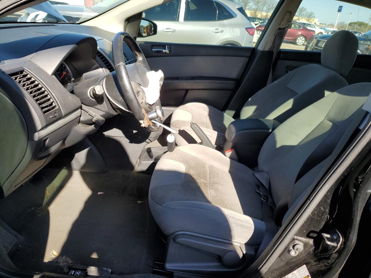 2010 Nissan Sentra 2.0 - Фото 7