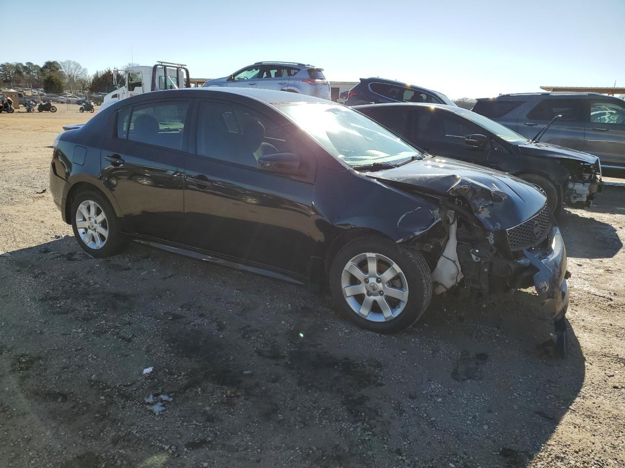 2010 Nissan Sentra 2.0 - Фото 4
