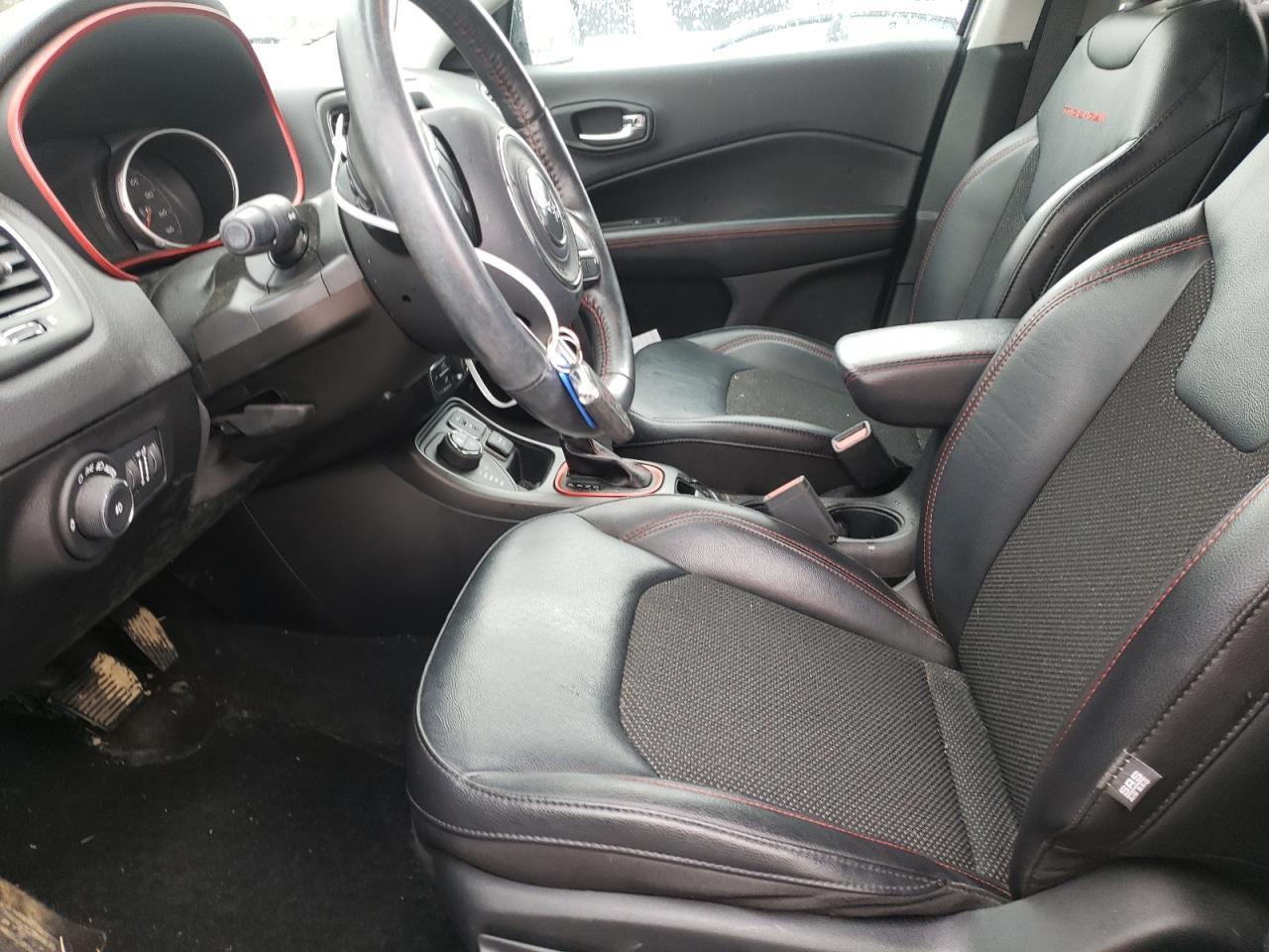 2019 JEEP COMPASS TR - Фото 7