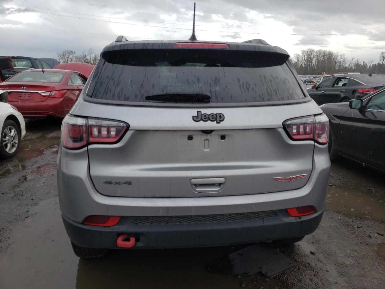 2019 JEEP COMPASS TR - Фото 6
