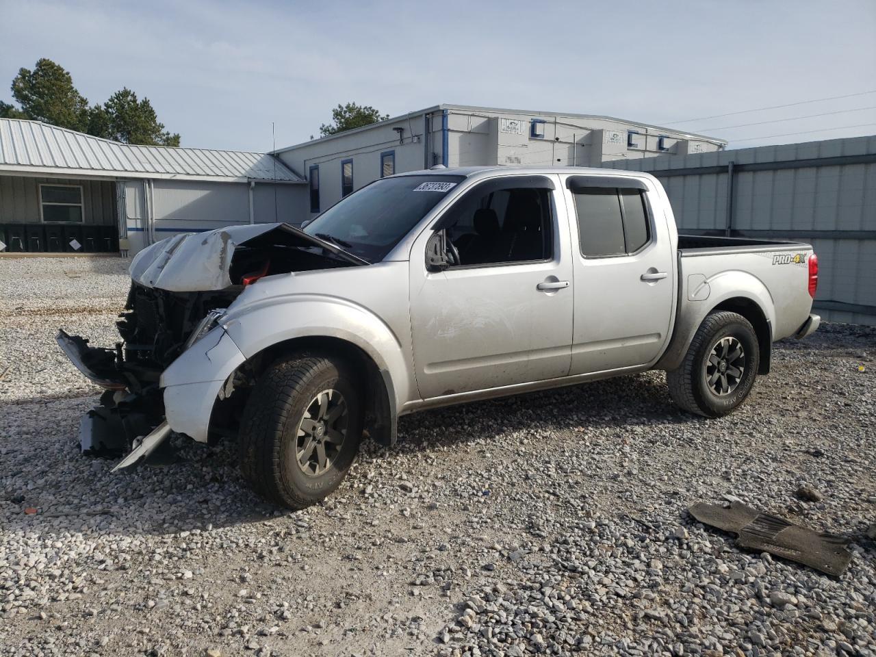 2017 NISSAN FRONTIER S