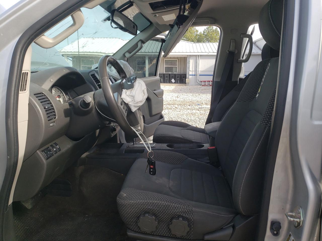 2017 NISSAN FRONTIER S - Image 7