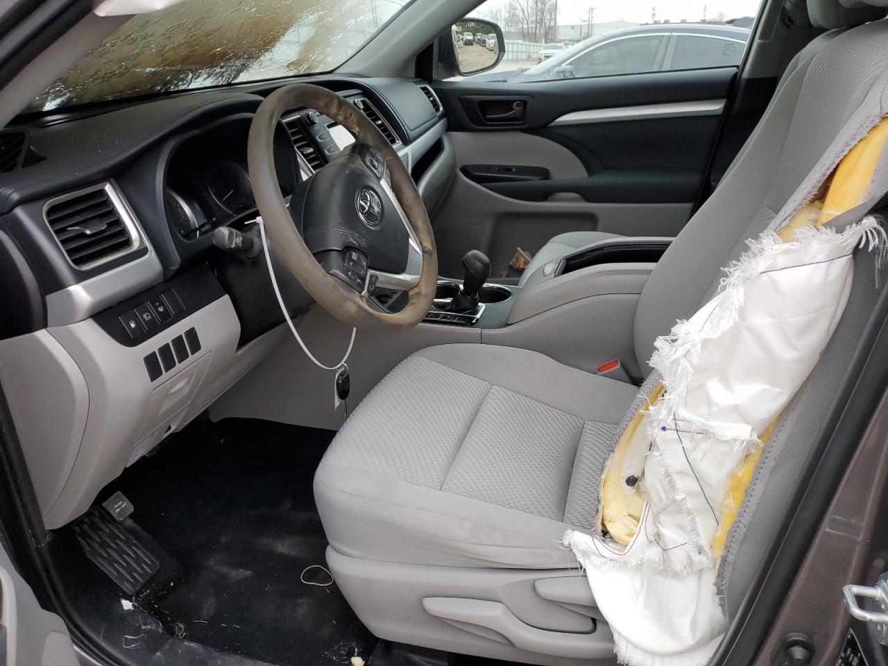 2019 TOYOTA HIGHLANDER - Image 7