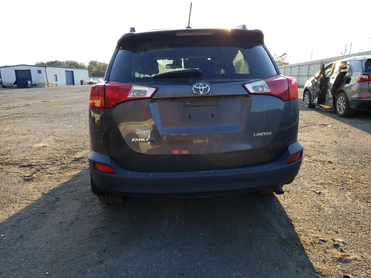 2015 Toyota Rav4 Limited - Фото 6