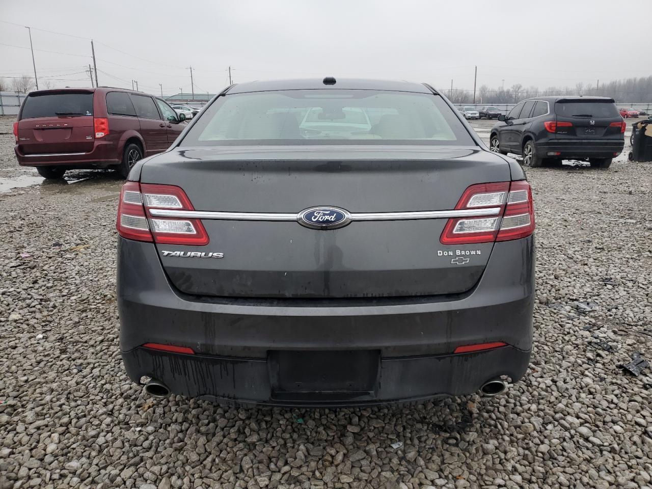 2019 Ford Taurus Se - Фото 6