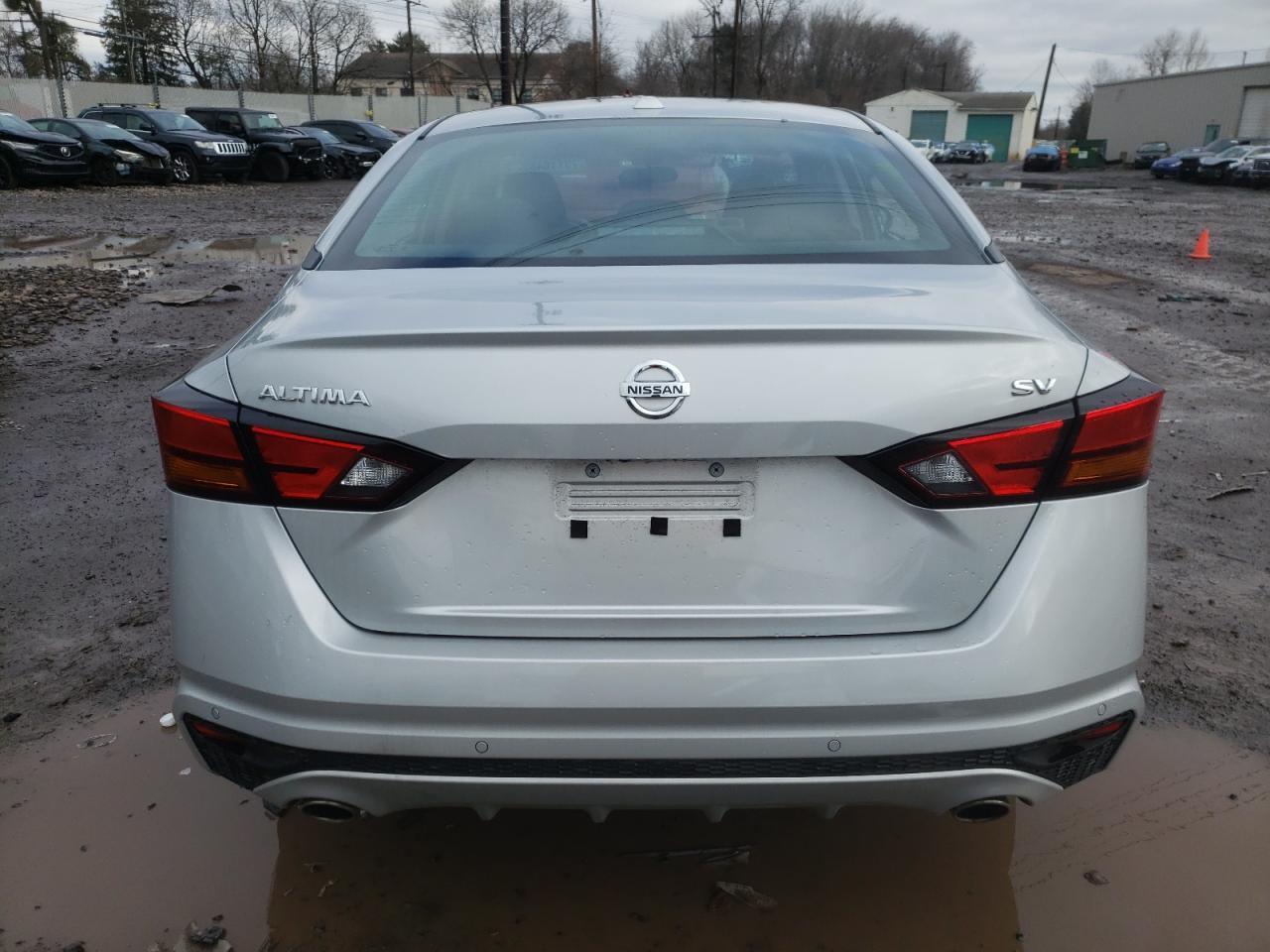 2022 Nissan Altima Sv - Фото 6